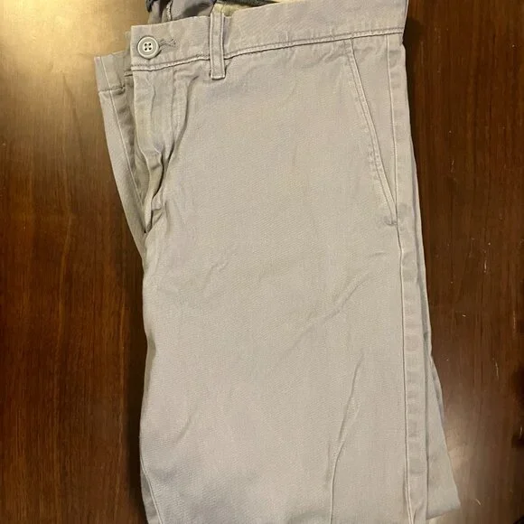 5 - J. Crew 484 slim-fit stretch